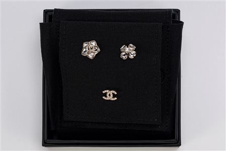 Chanel - Lotto di tre orecchini
