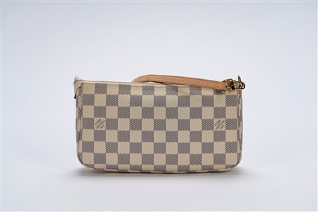 Louis Vuitton - Pochette Accessoire , 2014