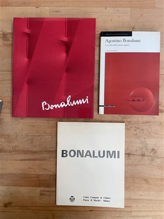 AGOSTINO BONALUMI - Lotto unico di 3 cataloghi, di cui uno autografato