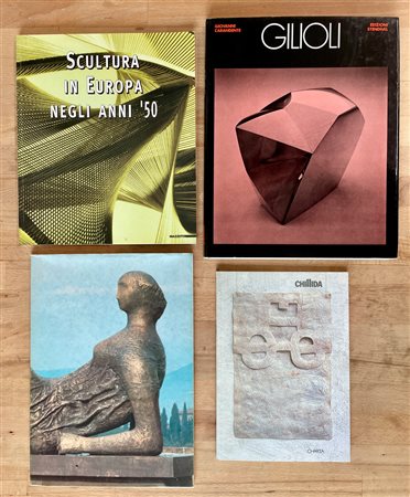 SCULTURA ITALIANA E INTERNAZIONALE DEL DOPOGUERRA - Lotto unico di 4 cataloghi
