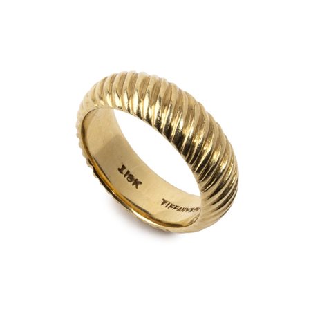 TIFFANY & CO.®  Fede in oro giallo   