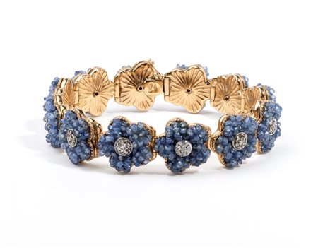  
Bracciale in oro con zaffiri e diamanti 
 