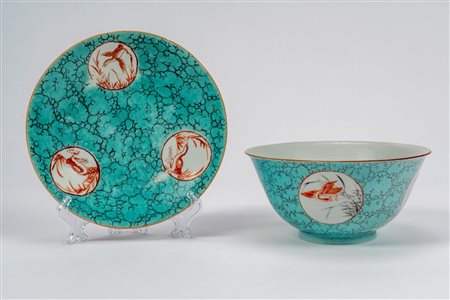 Ciotola e piatto in porcellana famiglia rosa a fondo turchese, Cina, dinastia Qing