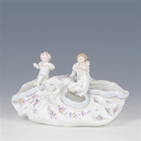 Centrotavola, manifattura italiana, inizio del XX secolo