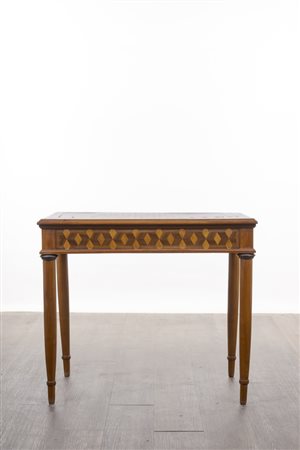 Tavolo a marquetterie, Italia, XIX secolo