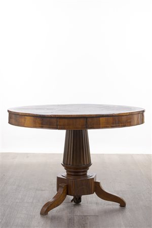 Tavolo, Italia, XIX secolo