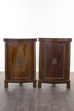 Coppia di angoliere, Italia, XIX secolo