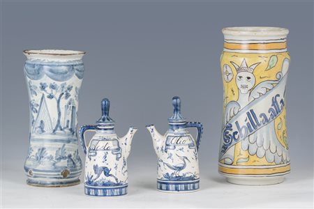 Due vasi e una coppia di versatoi, manifattura italiana, epoche diverse