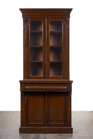 Credenza a doppio corpo, Inghilterra, XIX secolo