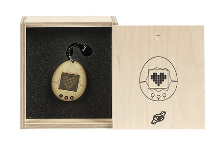 Imbue, Nothing lasts forever (Tamagotchi). 2025. Cemento e resina. cm...
