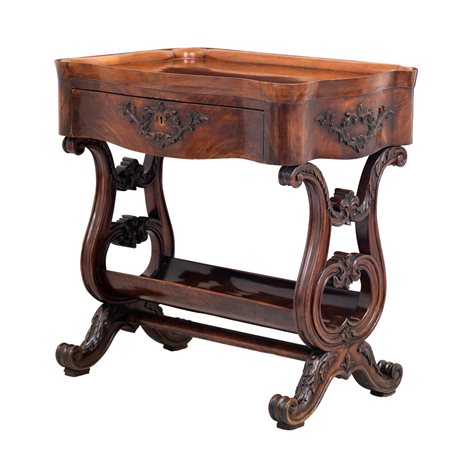 MANIFATTURA INGLESE DEL XIX SECOLO, Tavolo da lavoro