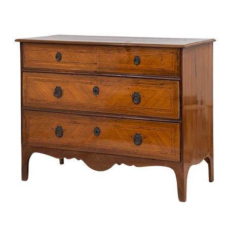 MANIFATTURA ITALIANA DEL XIX SECOLO, Cassettone