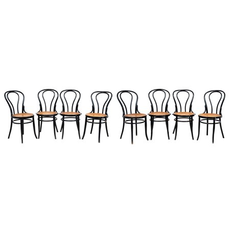 PRODUZIONE AUSTRIACA DEI PRIMI DEL '900, Otto sedie