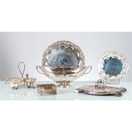 LOTTO DI OGGETTI DI DIVERSA TIPOLOGIA