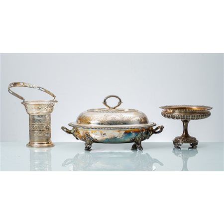 OFFICINE INGLESI DEL XIX/XX SECOLO, Oggetti in sheffield