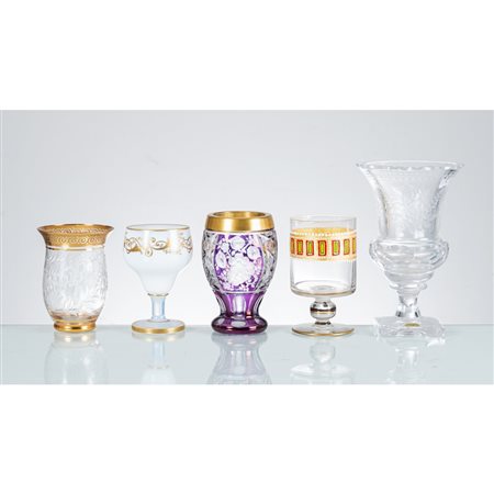 MANIFATTURA EUROPEA DEL XX SECOLO, Vaso e quattro bicchieri