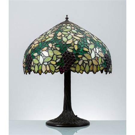 MANIFATTURA AMERICANA DEL XX SECOLO, Lampada