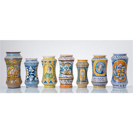 MANIFATTURA SICILIANA SECONDA METÀ XX SECOLO, 7 albarelli