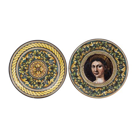 MANIFATTURA DI SCIACCA DEL XX SECOLO, Due grandi piatti