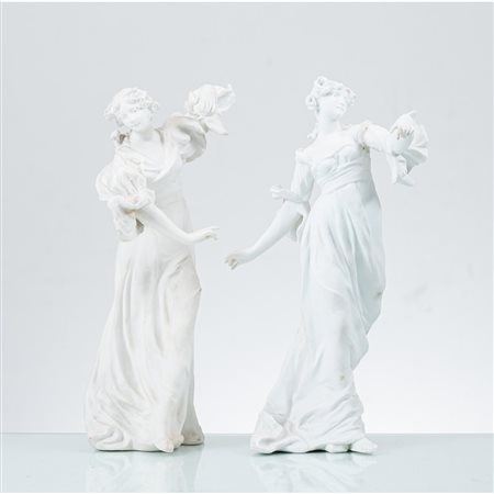 MANIFATTURA FRANCESE DEI PRIMI DEL '900, Coppia di sculture