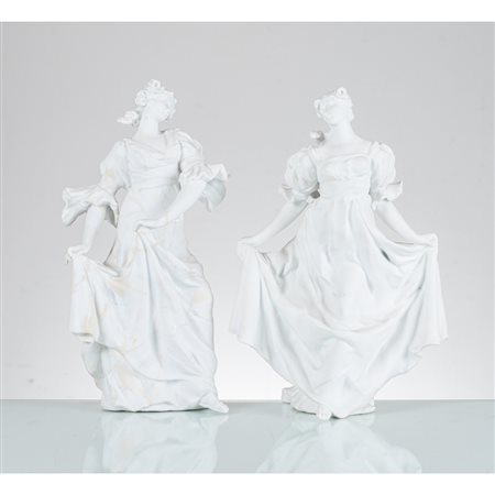 MANIFATTURA FRANCESE DEI PRIMI DEL '900, Coppia di sculture