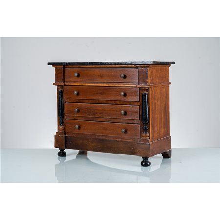 MANIFATTURA SICILIANA XX SECOLO, Cassettoncino in miniatura