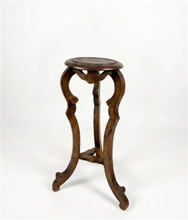 Gueridon (o porta-vaso) tripode sagomato Legno di noce