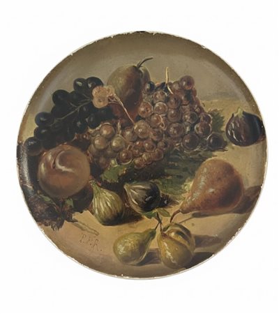 Piatto Decorativo in Ceramica – Natura Morta con Frutta Autunnale – Firmato "P.F.R." cm 30