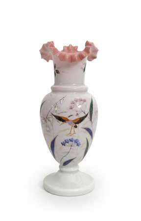 Vaso a Balustro in Vetro Opalino e Smalti – Stile Liberty / Art Nouveau cm 36