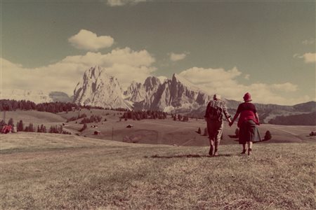 Luigi Ghirri (1943 - 1992)  - Ortisei (Alpe di Siusi), 1979