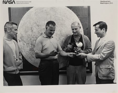 NASA (XX sec.)  - Spiro Agnew and Apollo 10 astronauts, mascot Snoopy, Kennedy Space Center, Florida, 1969