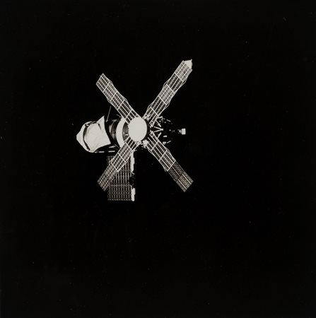 NASA (XX sec.)  - Johnson Space Center, Overhead view of skylab II space station, 1973