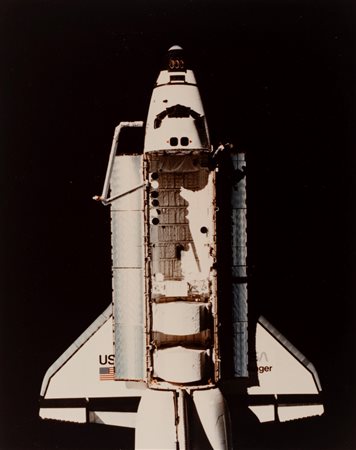 NASA (XX sec.)  - Challenger view from Space Shuttle Challenger, 1983