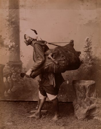 George & Constantine Zangaki (act. 1860 - 1890)  - Cairo, Costume egiziano dell'acquaiolo, 1860s/1880s
