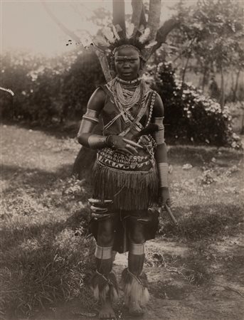 Anonimo - Senza titolo (Sposa Masai, Kenya), 1940s/1950s