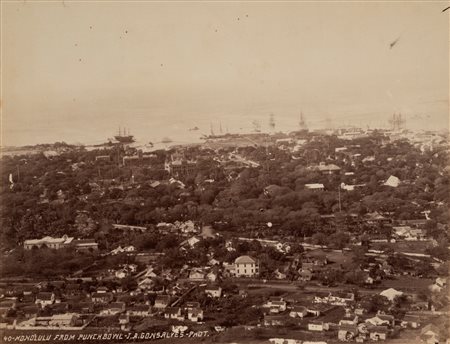 Anonimo - Honolulu from Punchbowl, 1880s