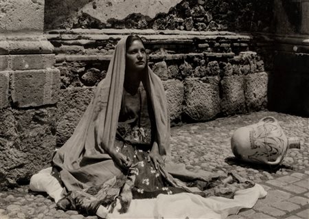 Luis Marquez (1899 - 1978)  - Tipo de Muyer tehuan del pueblo, Oaxaca Mexico, 1930s/1940s