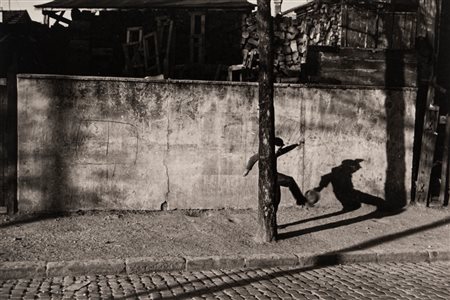 André Kertész (1894 - 1985)  - Senza titolo (Parigi), 1930s