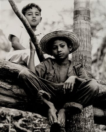 Alberto Korda (1928 - 2001)  - Niño campesino, 1999