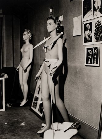 Man Ray (1890 - 1976)  - Mannequin d'Yves Tanguy, 1938