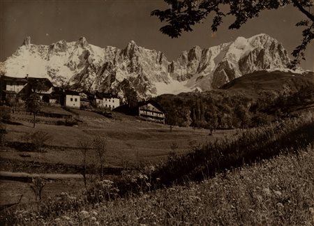 Alessio Nebbia (1896 - 1975)  - Courmayeur: Villaggio di Verrand, Dente del Gigante, 1930s