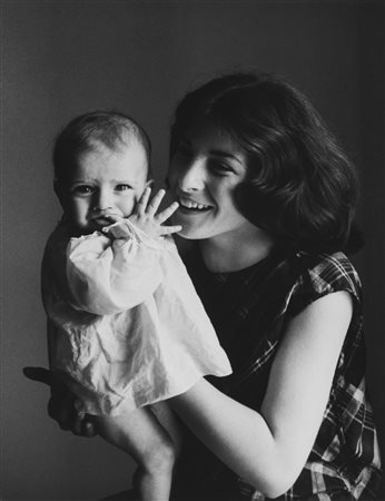 Stefano Robino (1922 - 2017)  - Madre e figlio, 1960s