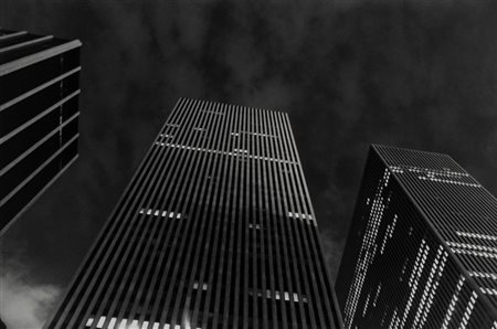 Lynn Saville (1950)  - Senza titolo (Sixth Avenue, New York), 1990s