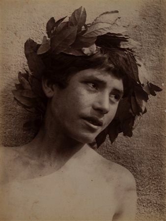 Baron Wilhelm von Gloeden (1856 - 1931)  - Senza titolo (Giovane siciliano), 1900s