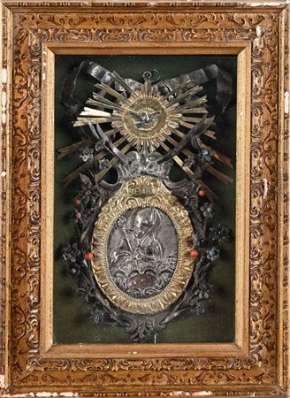 Placca devozionale in argento sbalzato e metallo dorato, XVIII secolo cm...