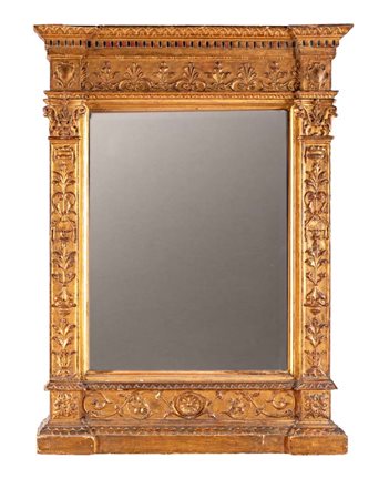 Specchiera in legno dorato, XIX secolo cm 108x81 cornice a edicola decorata...