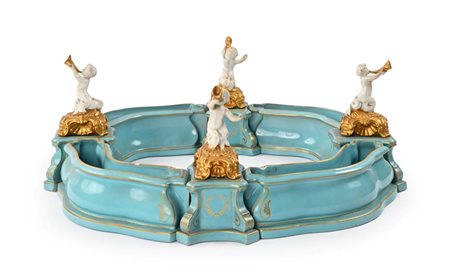 "Surtout de table" in porcellana, Ginori, inizi XX secolo cm 8x28 (misura...