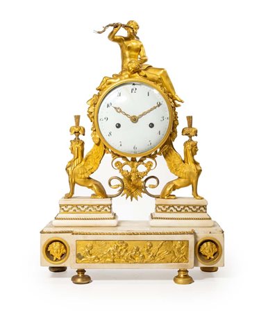 Pendola Direttorio in bronzo dorato e marmo bianco, Francia, fine del XVIII...