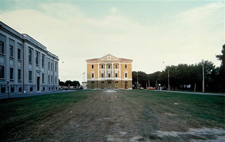Luigi Ghirri (Scandiano 1943 - Reggio Emilia 1992) Pegognaga,...
