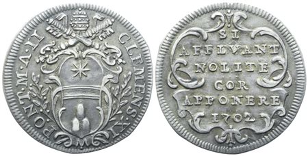 STATO PONTIFICIO. Roma. Clemente XI (1700-1721). Giulio 1702 – Anno II; Ag (3,03 g; 25,3 mm)